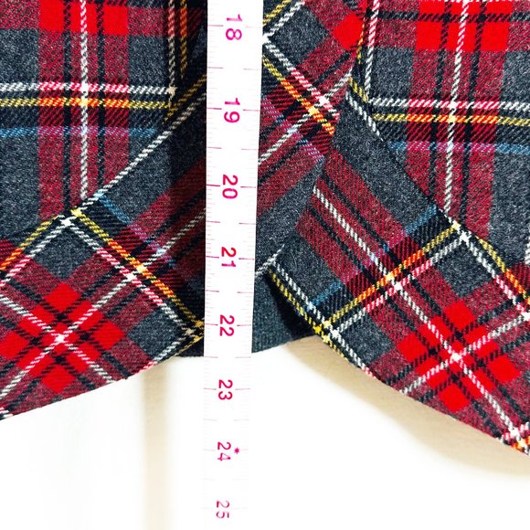 Vintage Pendleton, 100% Virgin Wool, Red and Grey Tartan plain. Pristine conditi - Picture 10 of 10